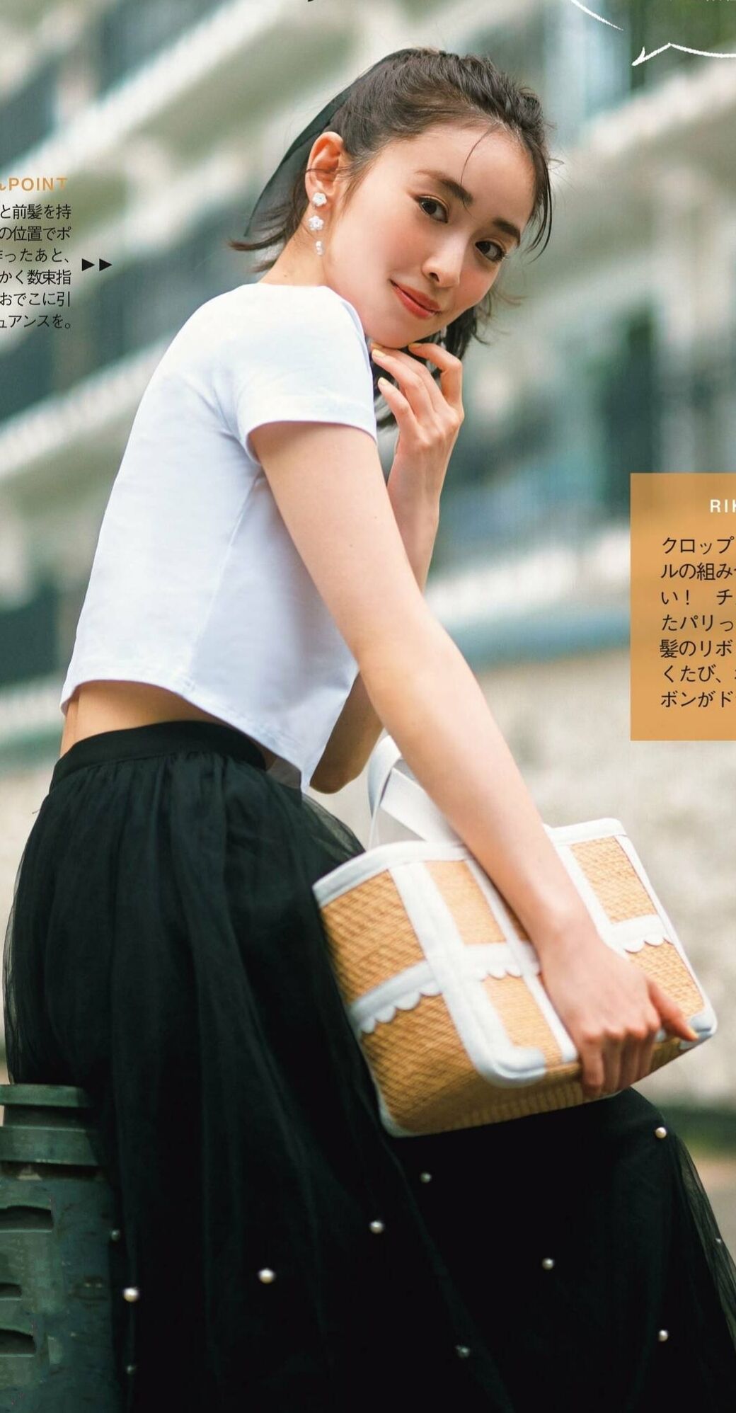 モデル泉里香のぶっかけ写真集- 完璧ビジュアルと巨乳が精飲ワールドへ誘う