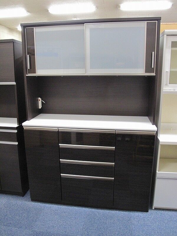 ニトリのキッチンボード ポスティア 横浜市金沢区の中古家具店 横浜市金沢区の中古家具 リサイクルショップ岩崎商店 ニトリのキッチンボード ポスティア 横浜市金沢区の中古家具店 横浜市金沢区の中古家具 リサイクルショップ岩崎商店