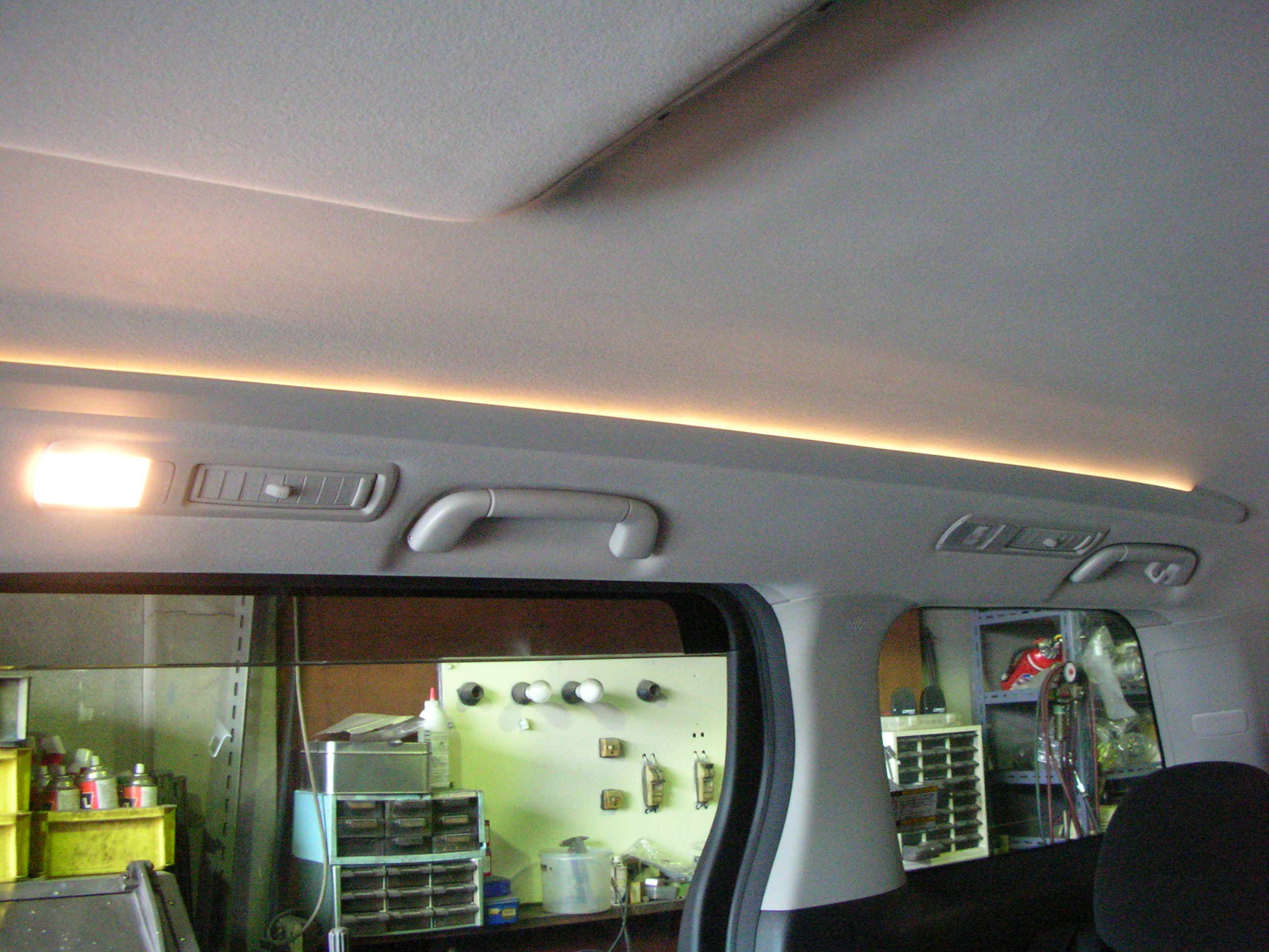 ヴェルファイアのルームランプｌｅｄ 古林電商社の作業日誌