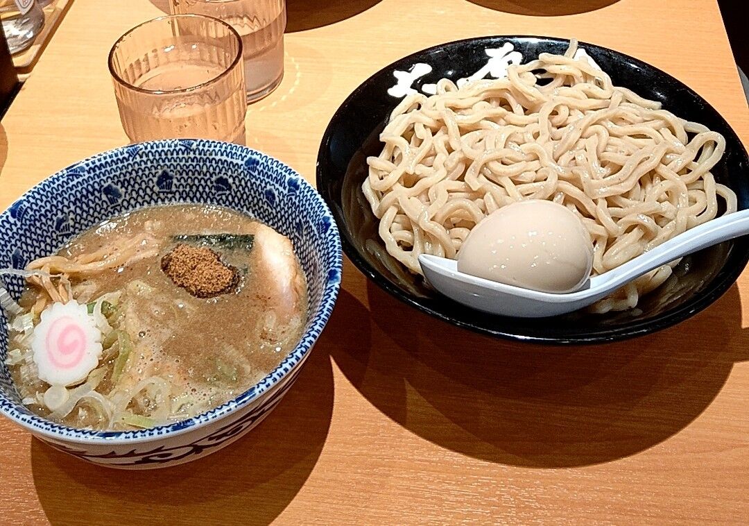 六厘舎 @東京 味玉つけ麺並 : 繰り返される日々のラーメン