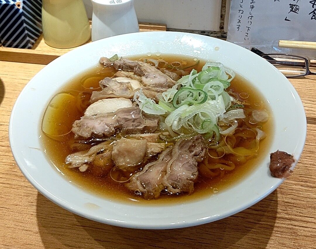 超多加水自家製手揉麺 きたかた食堂 @神保町 平打冷やし肉そば X丼