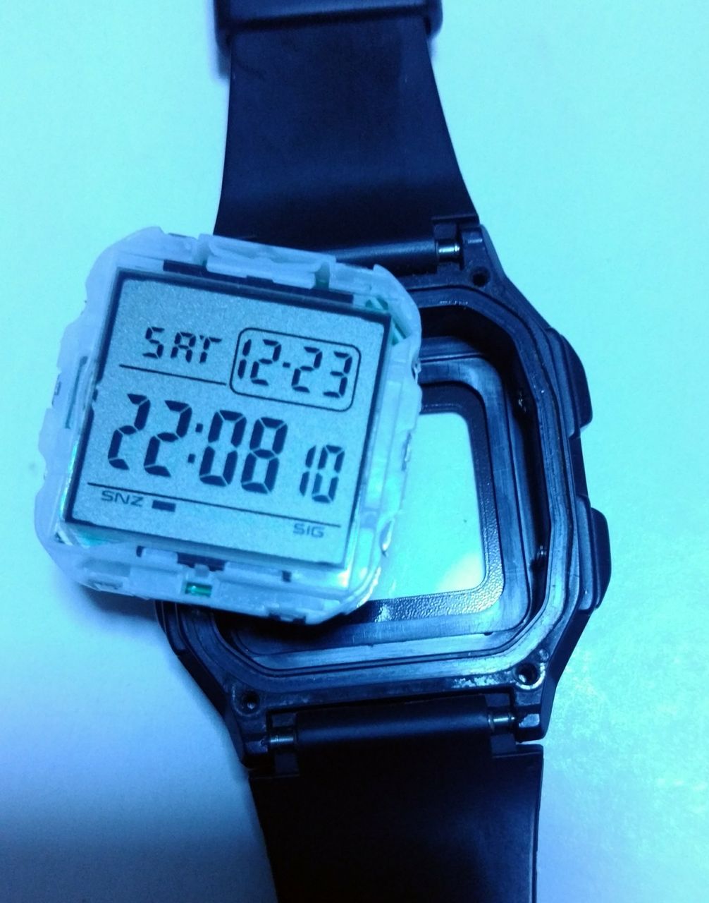 古いカシオ腕時計電池交換のみ サービス内容について 電池交換 | CASIO