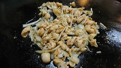 ざいご：21ｻｰﾋﾞｽ鶏皮焼き完成180331