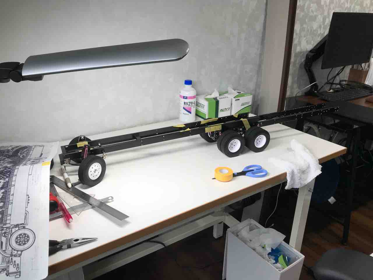 ラジトラで望郷一番星！ その2 シャーシの製作 : トラック野郎 一番星
