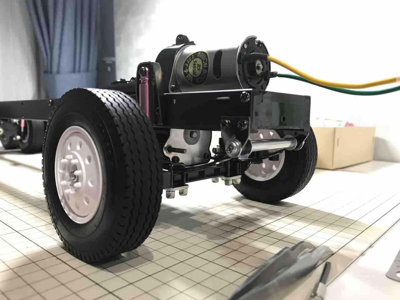 ラジトラで望郷一番星！ その2 シャーシの製作 : トラック野郎 一番星