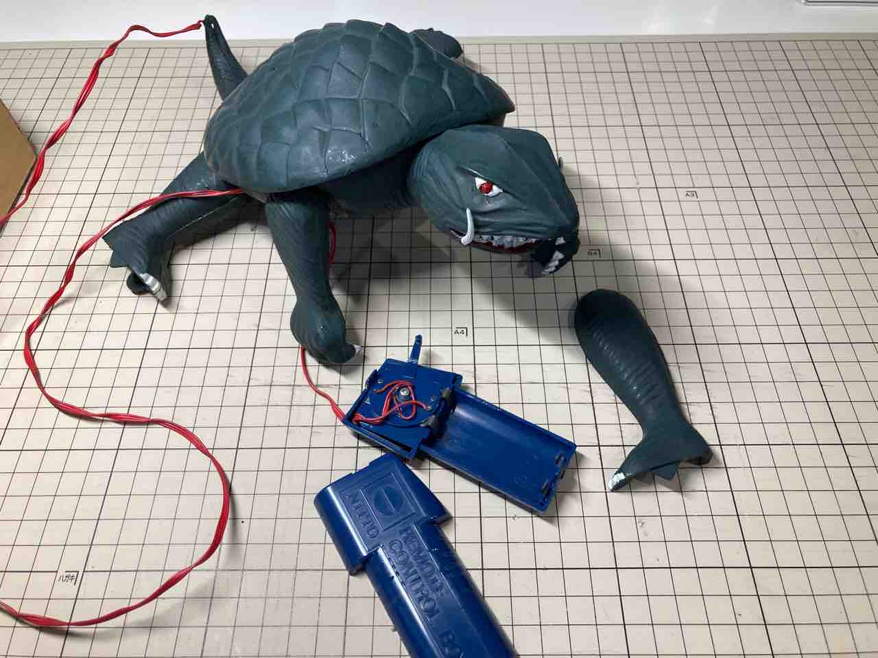 超話題新作 日東科学のガメラ 一番星と怪獣大好き40年の トラック野郎 : 特撮