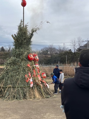 12どんど焼き10