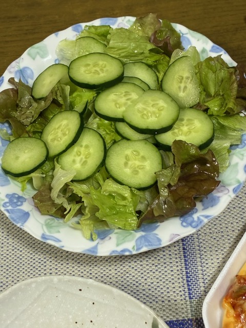 8サラダ