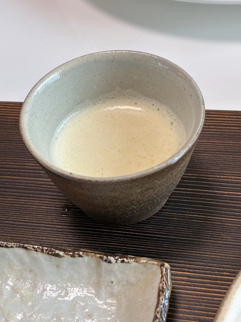 10枝豆の豆乳スープ