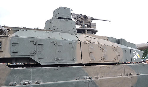 10式の側面装甲はrpg 7に耐えれるの 追加装甲必要 ミリタリー ジャンク