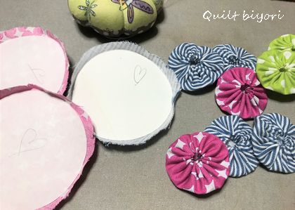 イマン♡可愛らしいヨーヨーキルトの大判クロス クリアランスお値下