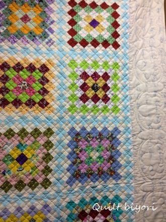 アラウンドザワールドのタペストリー完成＆これなあに？ : 猫日和