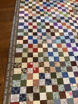 ハンドメイド キルトパッチワーク 四角つなぎタペストリー