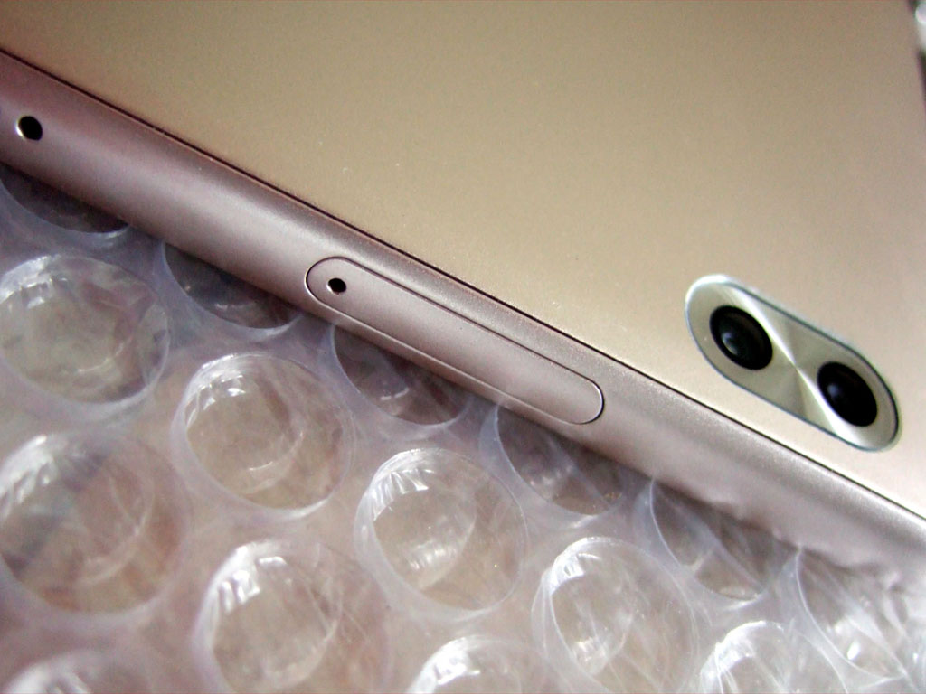 d-02Kの話【その04】到着・チェック : 機械道楽 弐番館