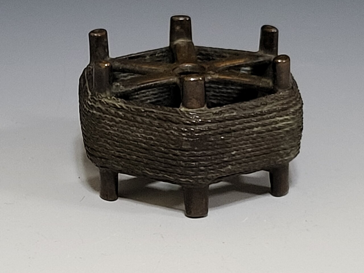 糸巻蓋置 : 茶道具商 山美