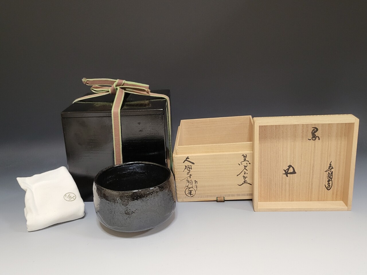 黒楽茶碗 : 茶道具商 山美