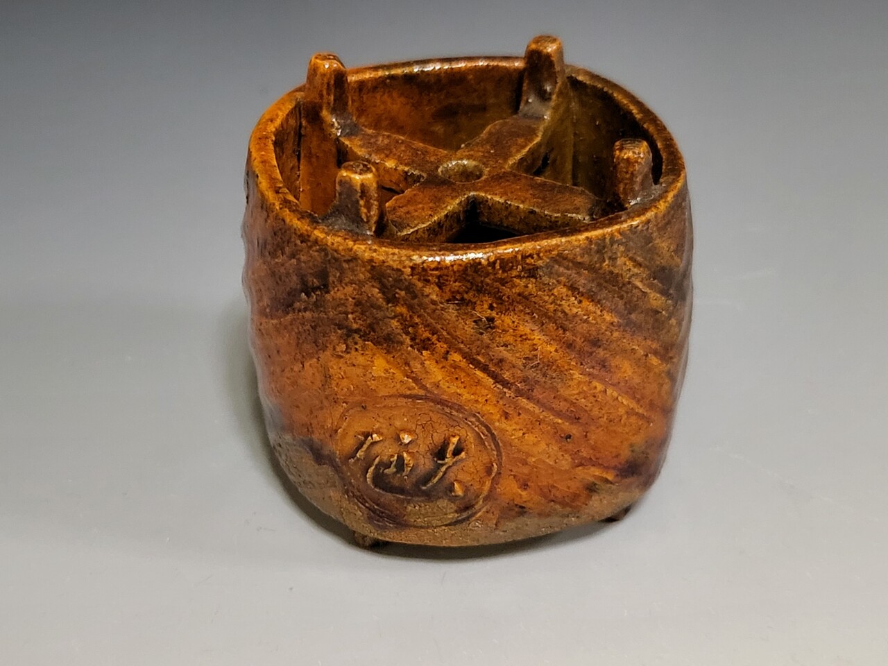 糸巻蓋置 : 茶道具商 山美