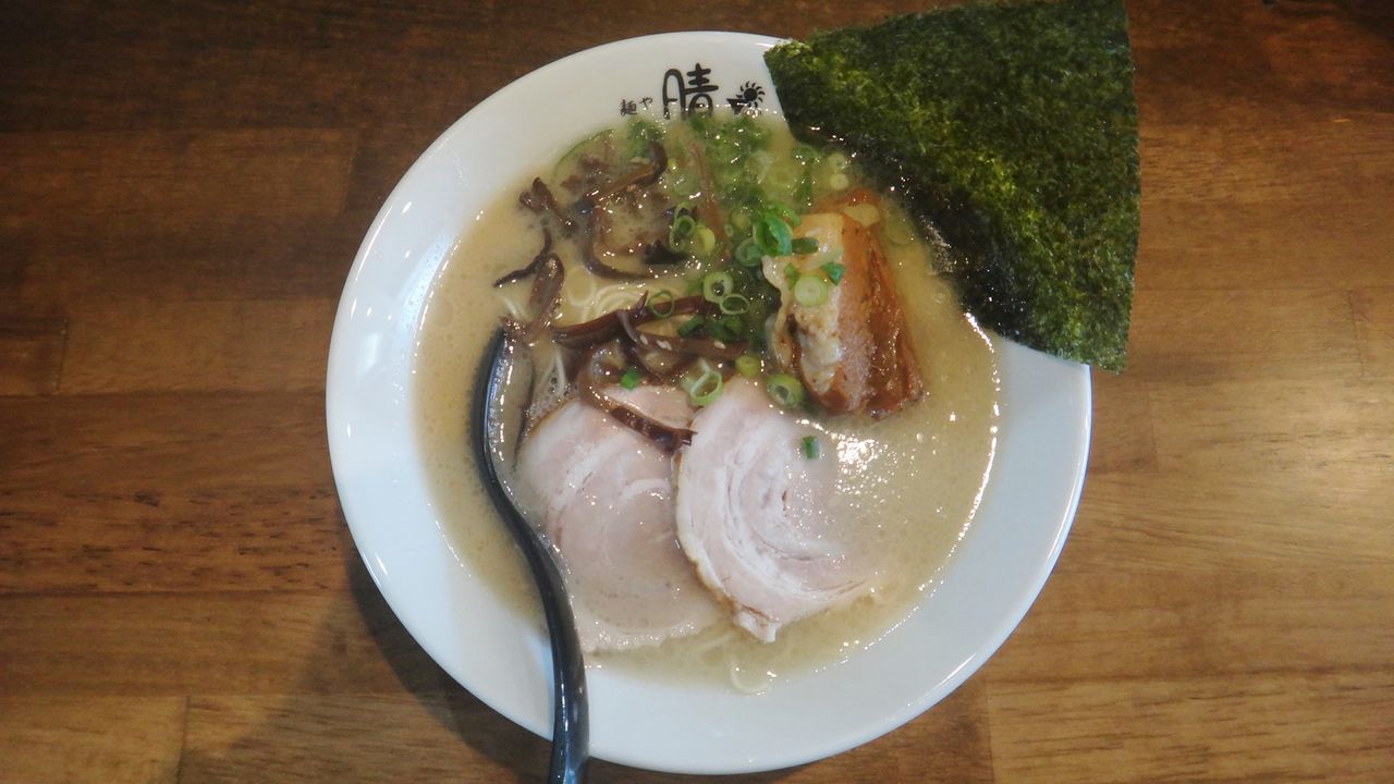 麺や 晴 Haru 为拉面服务 厚木