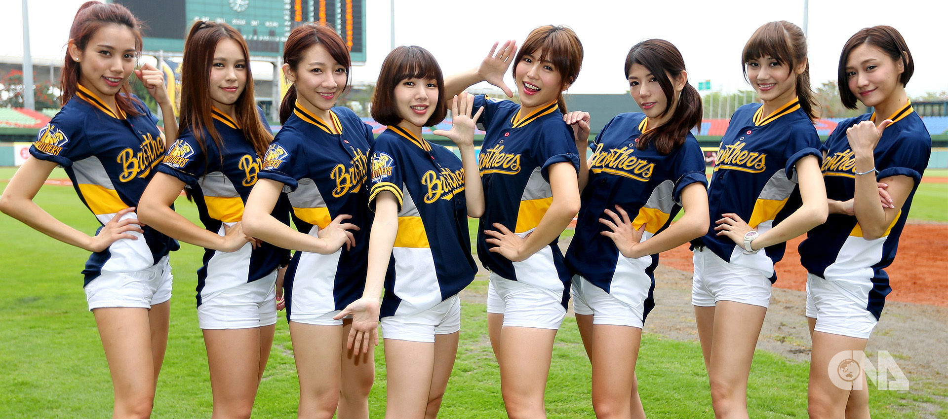 台湾プロ野球 チアが可愛い その１ 中信兄弟 Passion Sisters One Step News