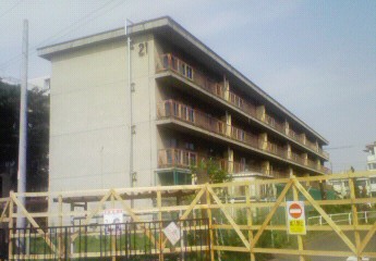 北町の官舎 Fuzztone