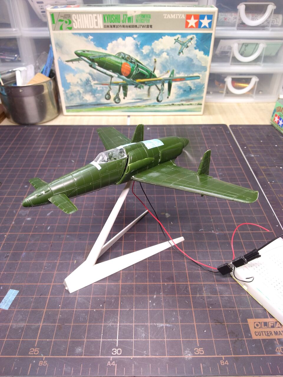タミヤ1/72 震電の製作（1） : 腹ペコ山男の模型blog