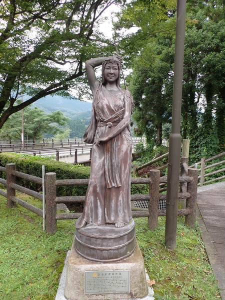 P9030477