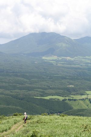 広いなだらかな稜線と蒜山
