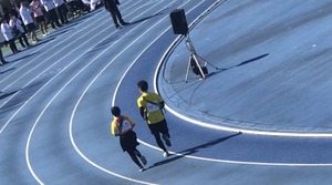 パラ駅伝つよぽんランナー仲良し