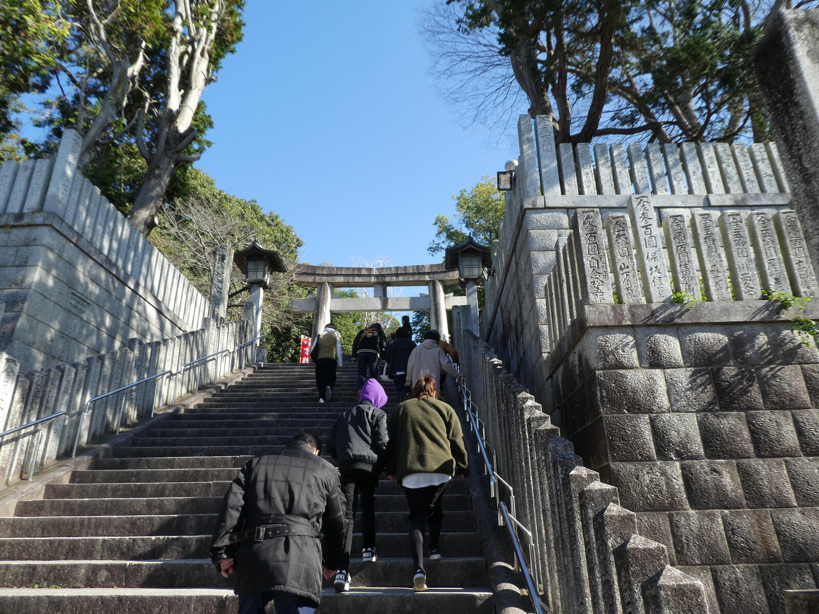 宮地嶽神社 光の道 嵐のcmロケ地 福岡県福津市 ウィッシュのなんでも探偵団