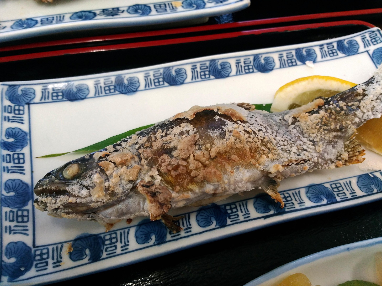 千穂の家 食事処 高千穂観光 チキン南蛮と山女の塩焼き ウィッシュのなんでも探偵団