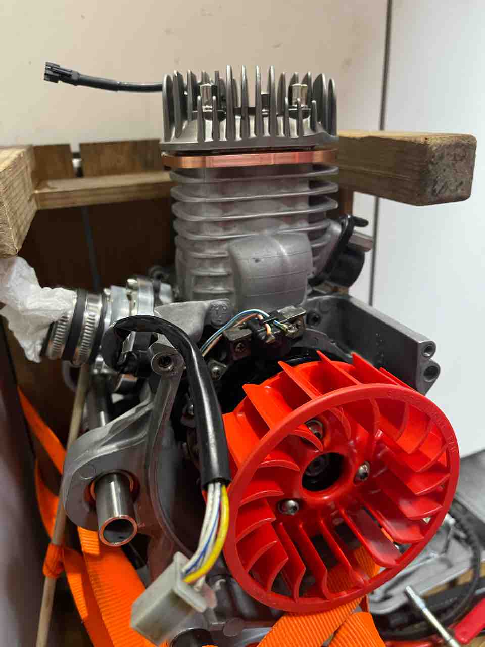 エンジン関係 一人と一匹とバイク