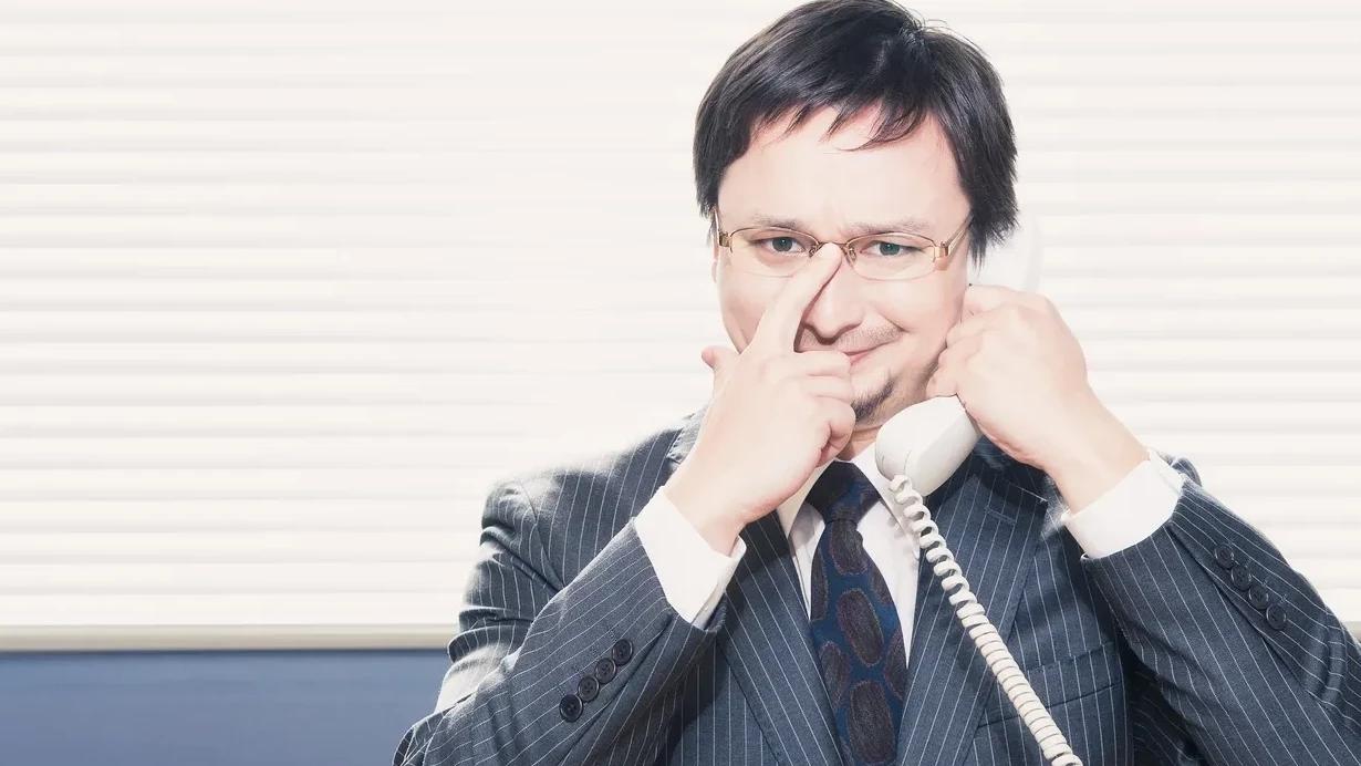 Titan FXの国際電話サポート：利用方法と費用