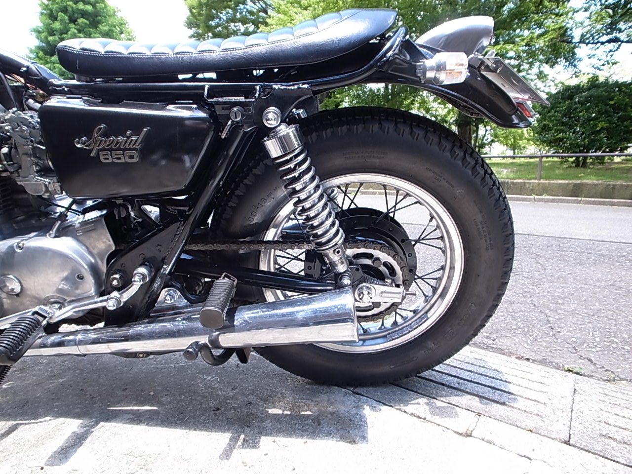 XS650 リアサスペンション交換 : m_o_t_o_s_h_i 道楽日記