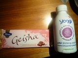 Geisha & yoggi
