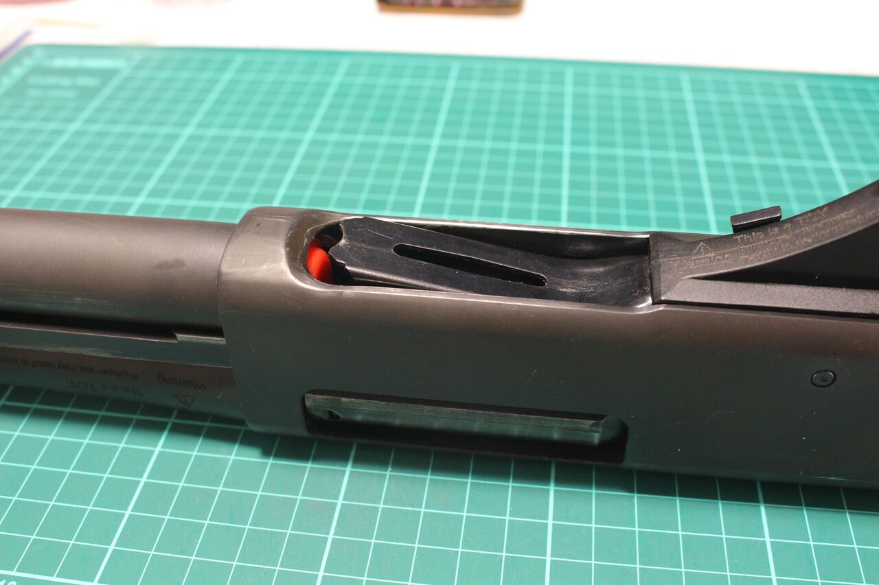 Dominator DM870 クアッドロードへの道1(ローディングポート加工
