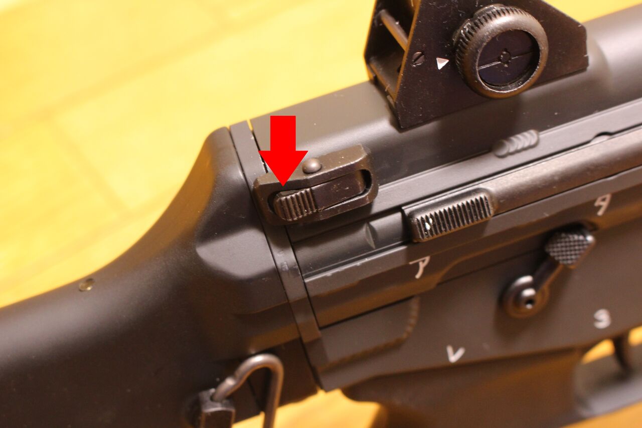 東京マルイ 89式5.56㎜小銃（折曲銃床型） 通常分解 : てっぽう