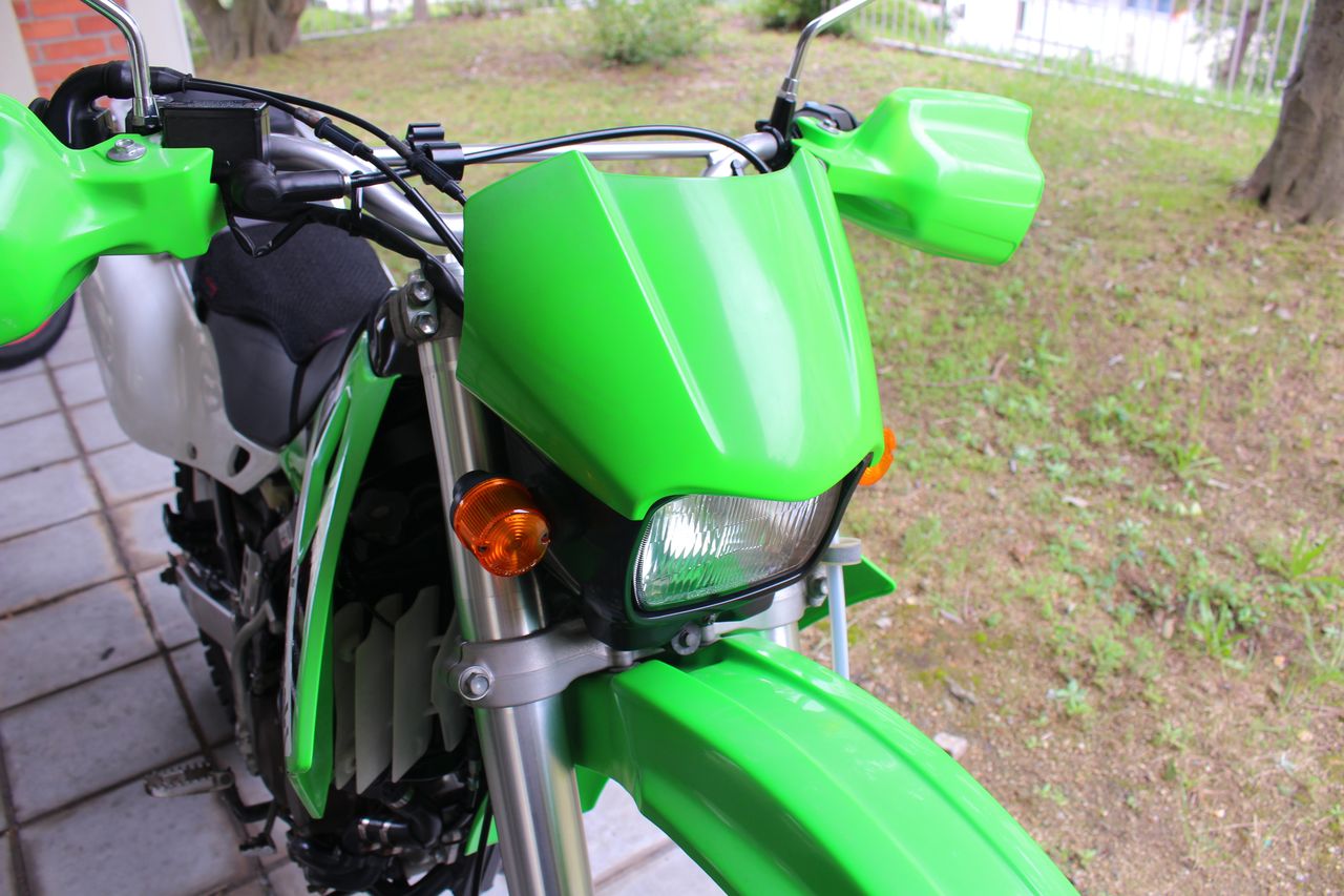 スーパーシェルパフロントフェンダー緑色カワサキ純正バイク部品　品薄希少品 スーパーシェルパフロントフェンダー緑色カワサキ純正バイク部品