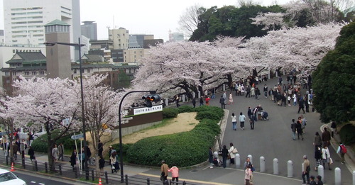 2008_0402H19��0140