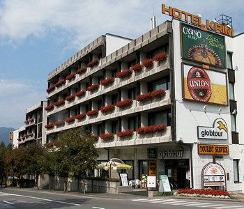 2528249_17_bクリム