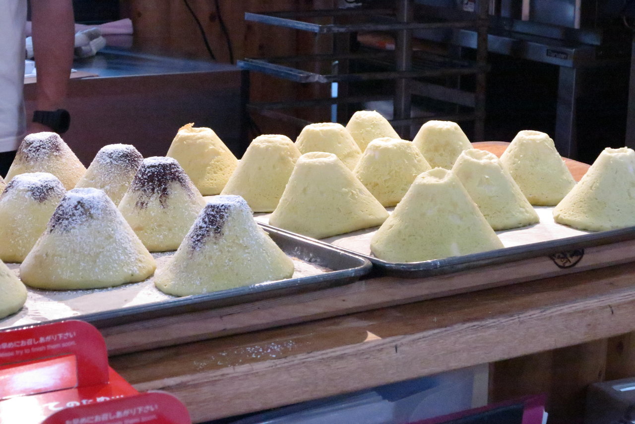 令和改元記念バスツアー ２ 富士山めろんぱん 花咲かすおじさん