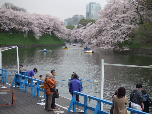 2008_0402H19��0112