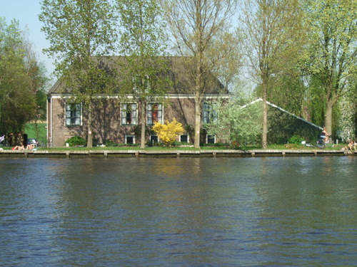 2007_0417オランダ0700