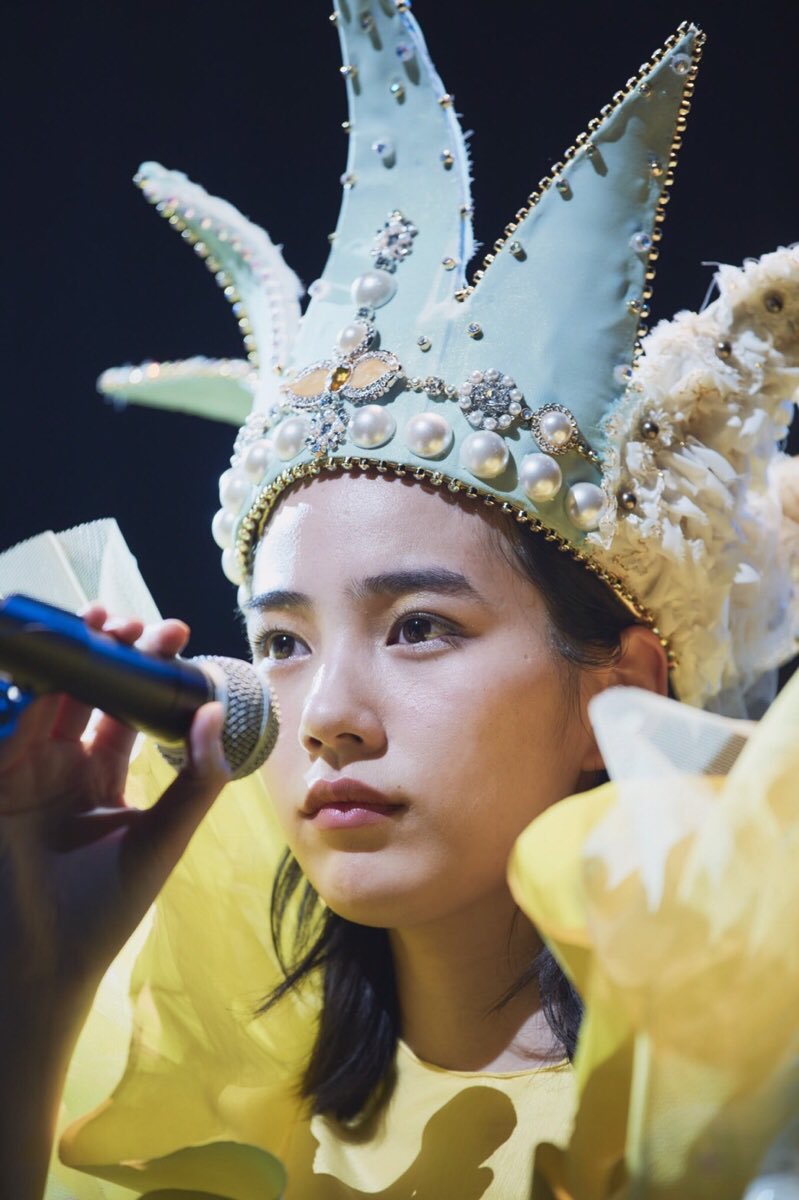 衝撃 のん 自作のド派手な衣装を大公開 美空ひばりやん 小林幸子 と反響 ちまたのアラカルト 衝撃 のん 自作のド派手な衣装を大公開 美空ひばりやん 小林幸子 と反響 ちまたのアラカルト