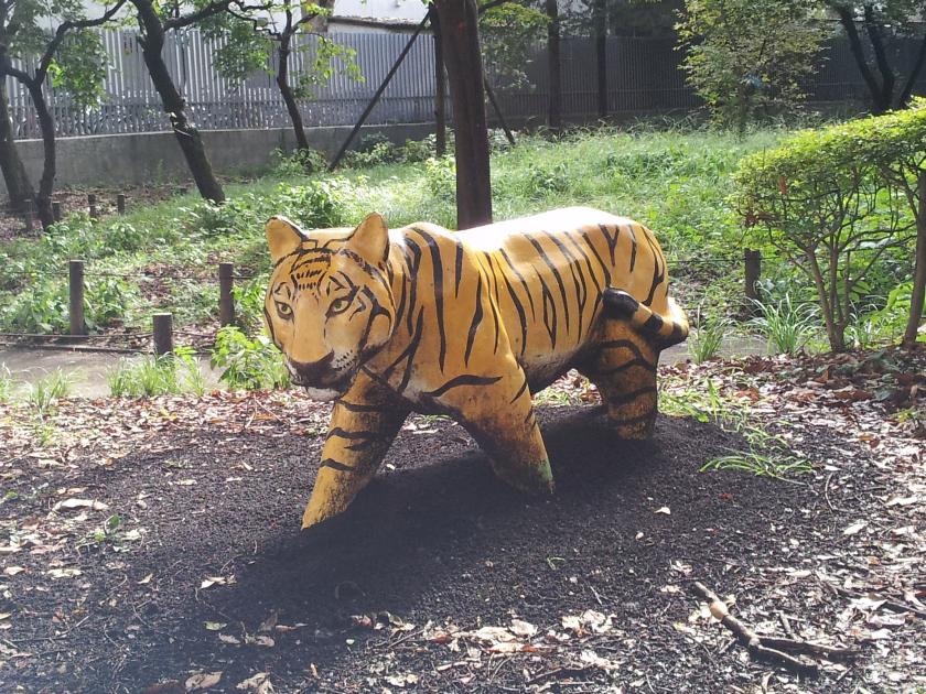 戸山公園いったおはなし ギターが好きです でもかわいい女の子の方がもーっと好きです ただし二次元に限る
