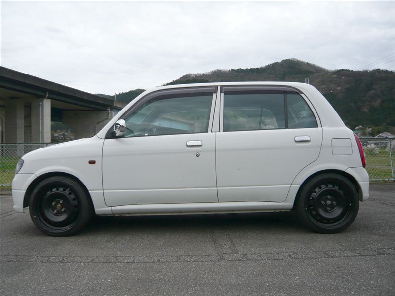 USDM トヨタ純正 ラクティス用 スチールホイール : 車屋なのに 