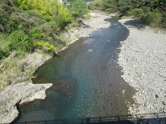 6a6d573d.jpg