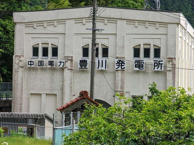 PXL_20220528_053750670