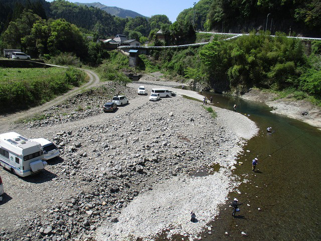 7c8d27e8.jpg