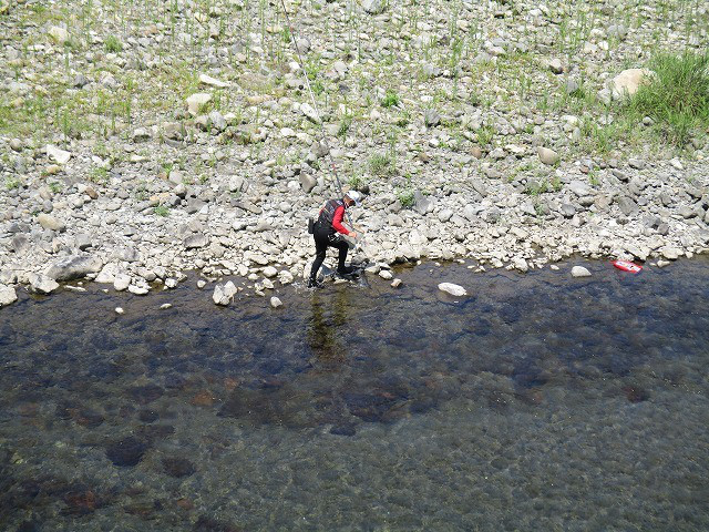 b04492ea.jpg