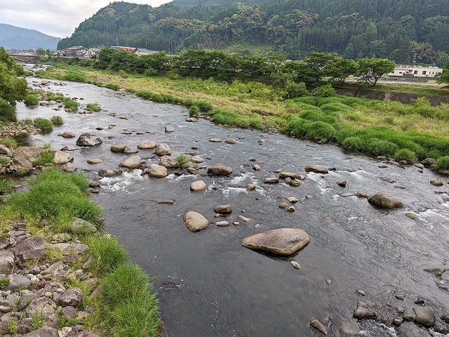 PXL_20220526_020915897